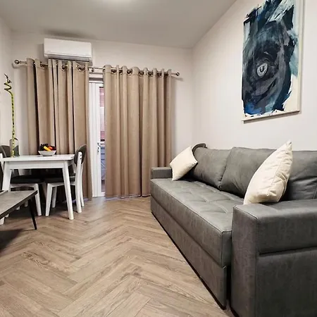 Bllok A Appartement Tirana